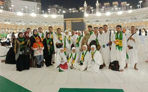 Hikmah Dibalik Pakaian Ihram Laki-Laki