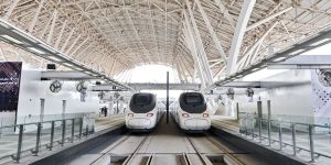 Menikmati Perjalanan Dari Madinah ke Makkah Menggunakan Kereta Cepat Al Haramain Express Salma tour